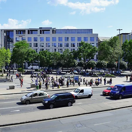 Centrooms House Pensiune