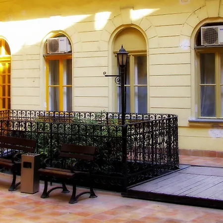Centrooms House Guest house 3*