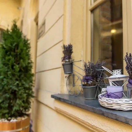 Gasthof Centrooms House 3*
