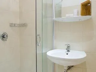 Centrooms House 3*