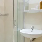 Centrooms House 3*