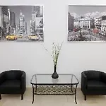 سنتر روومز هاوس بيت ضيافة بودابست